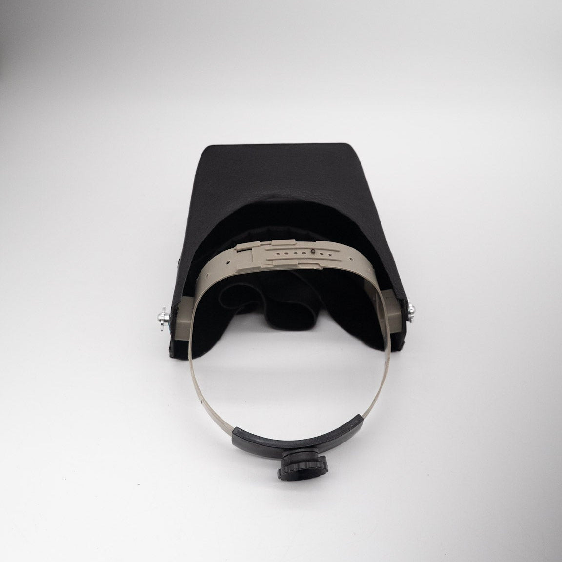 Phanthom Pro - Grey on Black Leather
