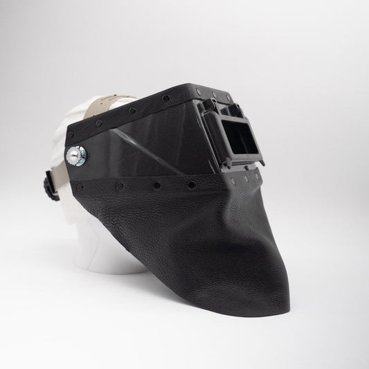 Phanthom Pro - Grey on Black Leather