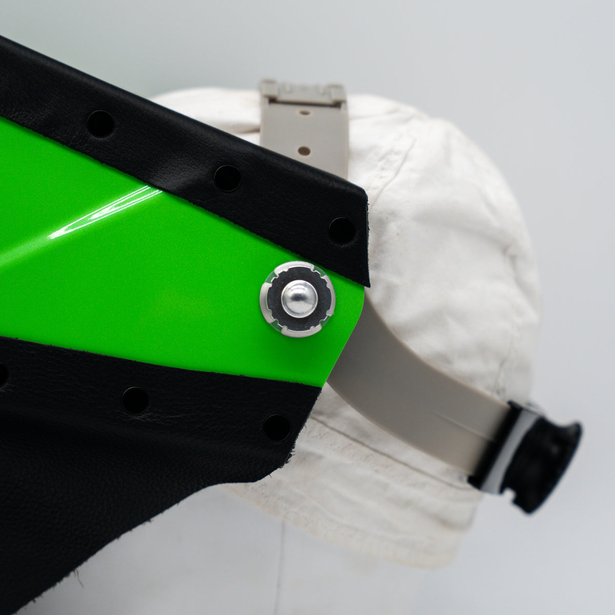 Phantom Pro - Green On Black Leather